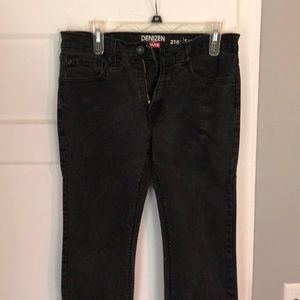 Denizen from Levi’s 216 32x32 skinny fit